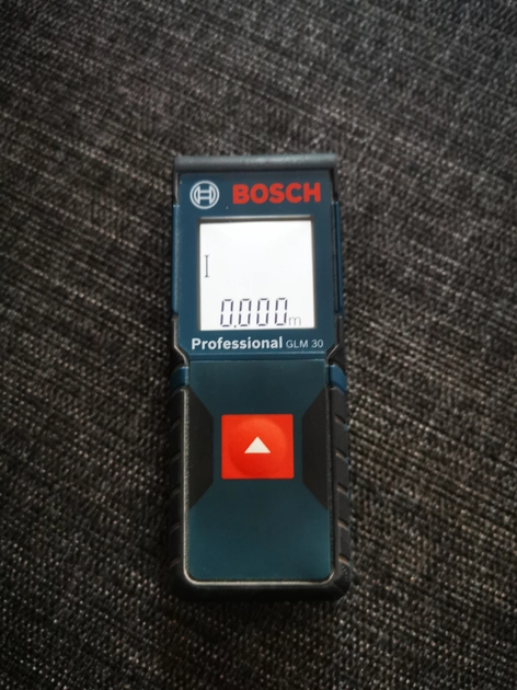  Lazerinis matuoklis Bosch GLM 30 – tikslus ir patikimas iki 30 m atstumo