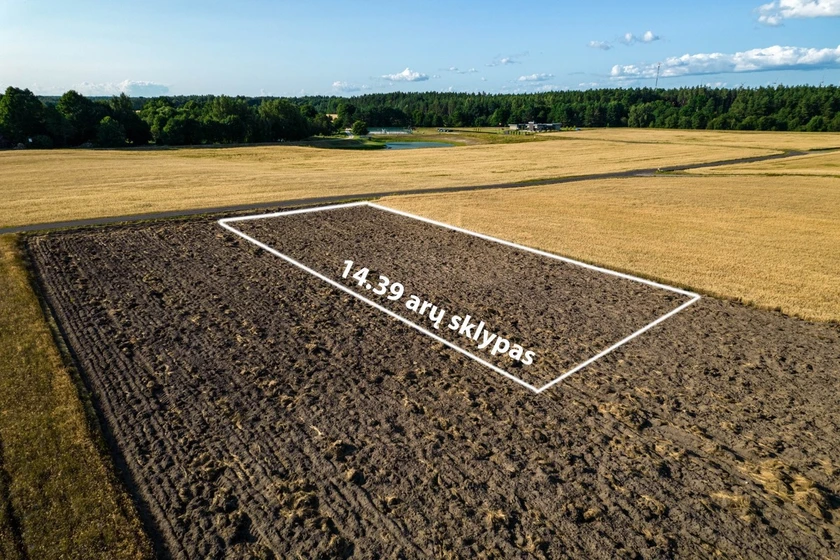  14.39 a namų valdos sklypas - ramybės oazė Macikuose!