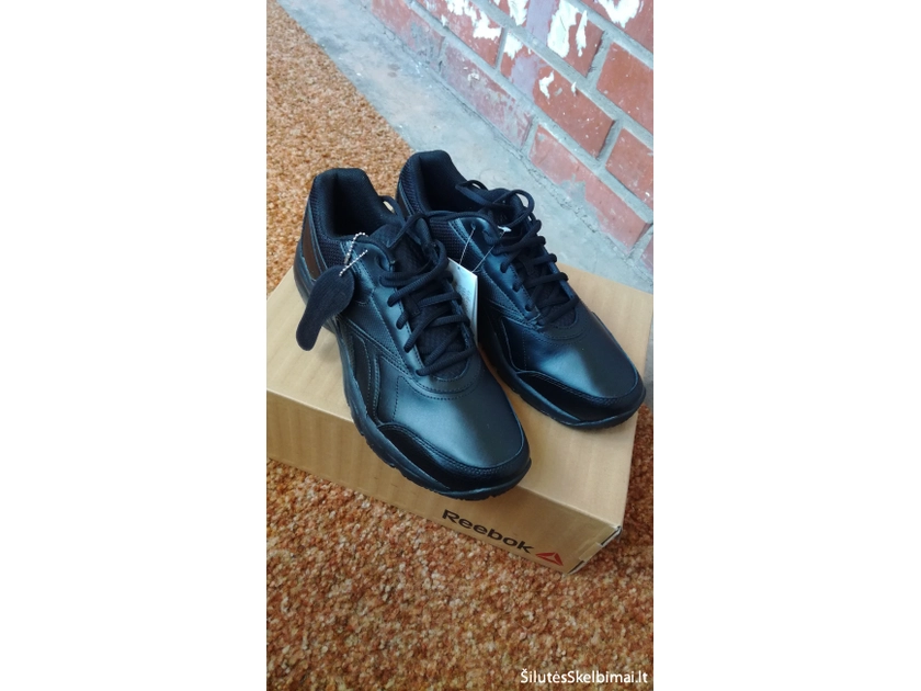  Sportbačiai Adidas Duramo 10 – 44 dydis, tik 45 €!