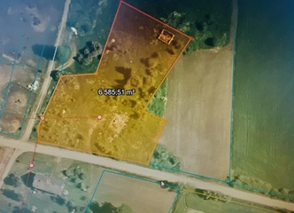 65 arų sklypas su pamatais Kalnujų km.