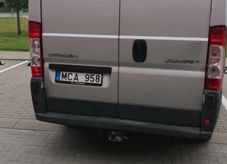Krovininis Citroen Jumper: patikimas ir ekonomiškas dyzelinis mikroautobusas