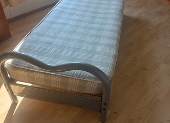 Lengva ir patogi viengulė lova – puikus sprendimas!