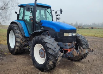 Naujoji Holland 8360 – 135 AG galia ir 4WD