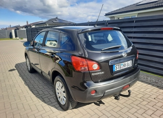Universali ir ekonomiška Nissan Qasqai 2008m su patogiais papildomais rakteliais