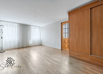 Peržiūrėti skelbimą - PARDUODAMAS 2 KAMBARIŲ BUTAS ŠILUTĖJE, SODŲ G. 12
