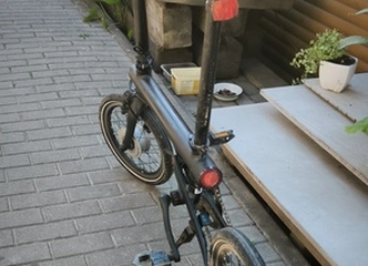Važiuok greitai ir lengvai su 250W varikliu!